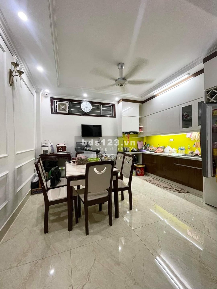 Cần Bán Gấp Nhà Phố Nguyễn Phúc Lai 55m.Kinh Doanh Cực Tốt