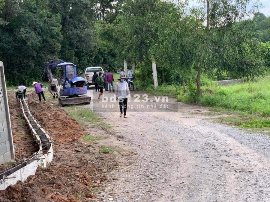 Đất vĩnh tân giá 4,5tr/m2 sổ sẳn đường nhựa 16m, giá thoả thuận