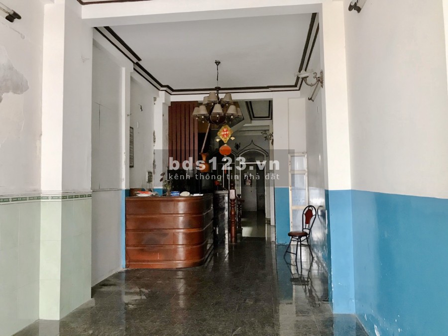 Bán nhà 5 tầng mặt tiền Bà Triệu, p. Phương Sài, tp. Nha Trang.