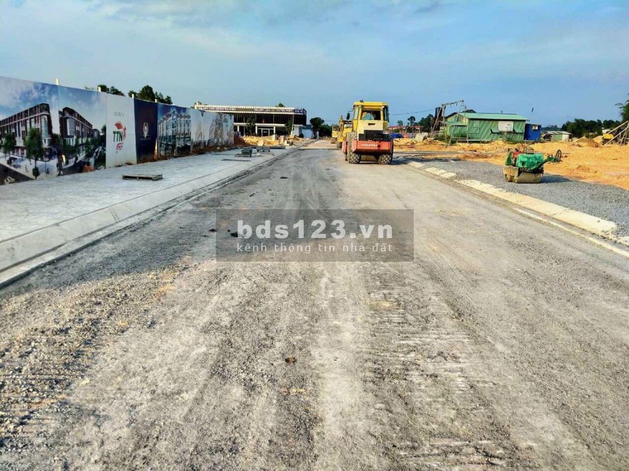 Long Hội Central Point - chỉ với 650 triệu có ngay đất full thổ cư, sổ hồng riêng