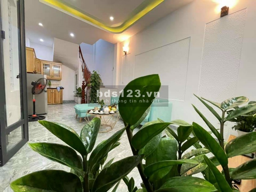 Nhà đẹp Xuân Đỉnh, full nội thất, giá cực sốc, sổ đỏ chính chủ, sẵn sàng giao dịch