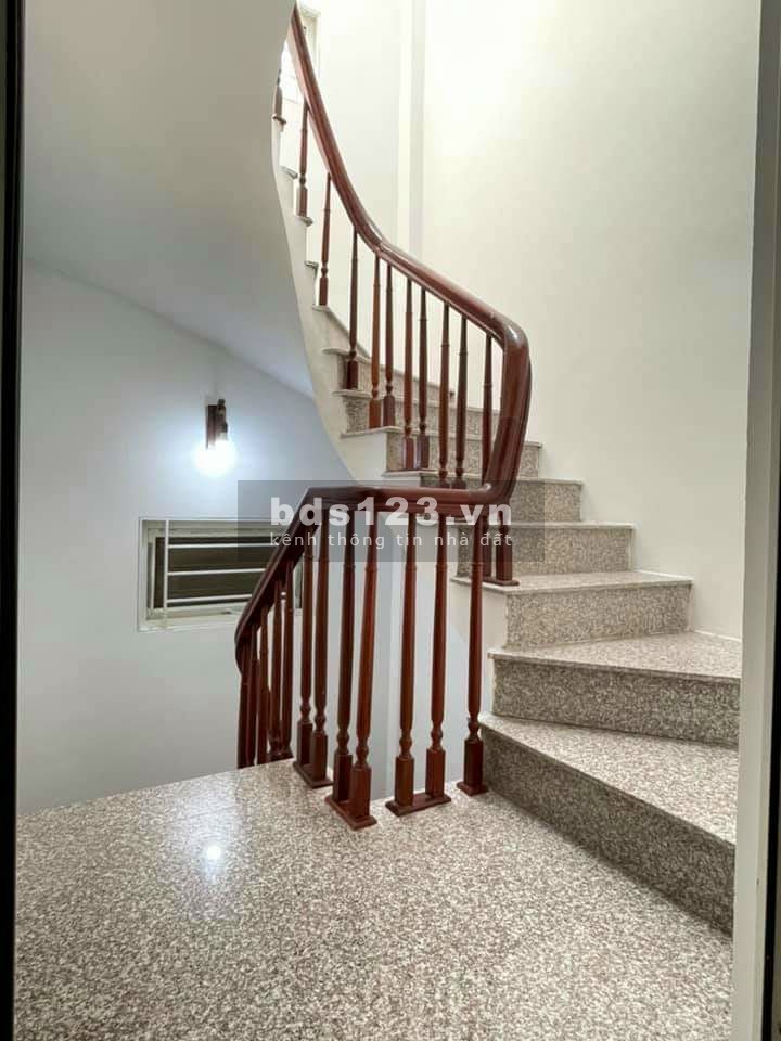 Nhà đẹp Xuân Đỉnh, full nội thất, giá cực sốc, sổ đỏ chính chủ, sẵn sàng giao dịch