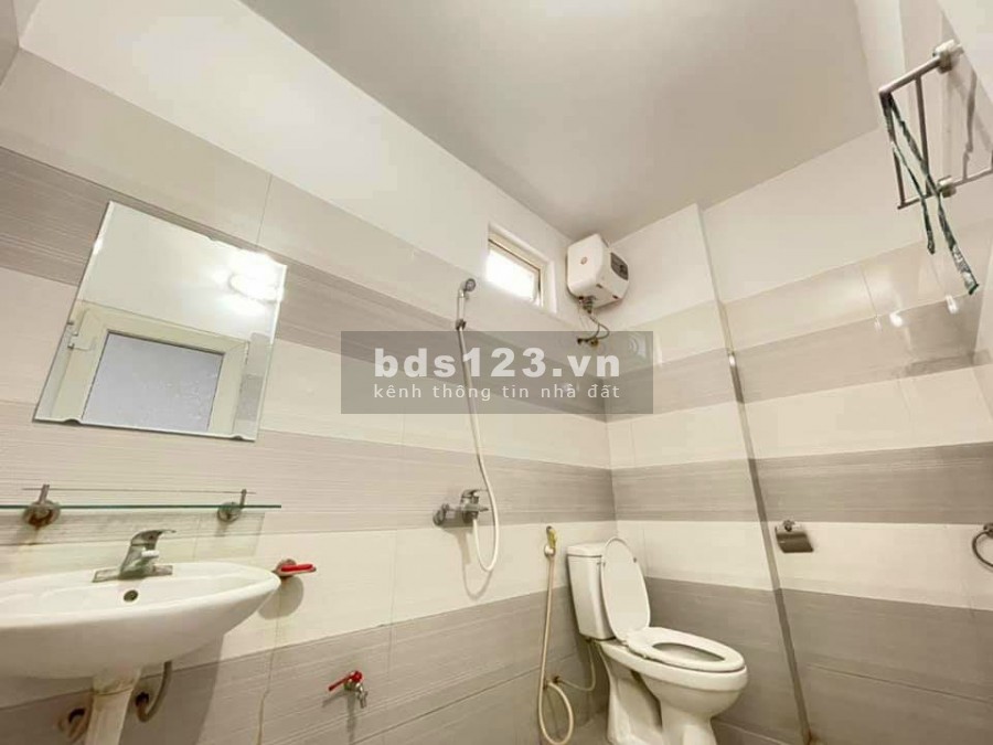 Nhà đẹp Xuân Đỉnh, full nội thất, giá cực sốc, sổ đỏ chính chủ, sẵn sàng giao dịch