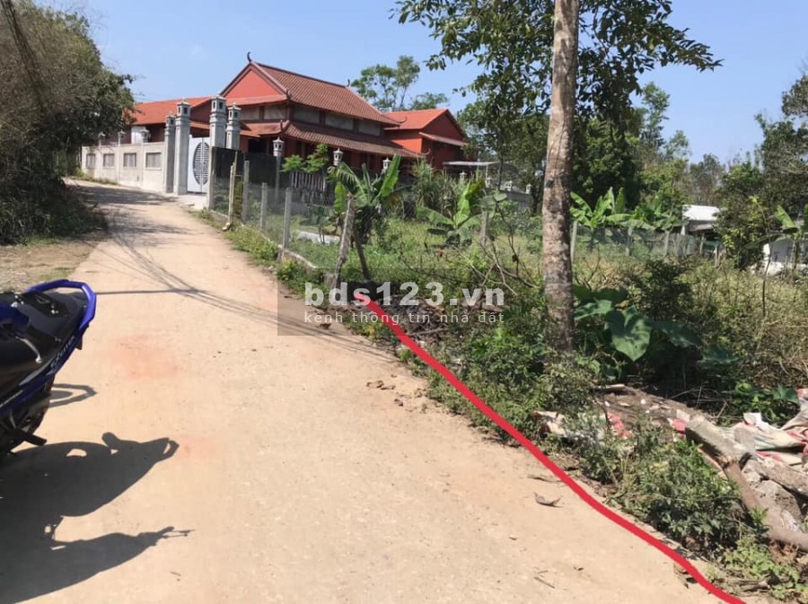 Đất Kiệt Ô Tô Khải Định Thông Thiên Thai gần resort Hoàng Mai. giá bán 1.3XX Tỷ