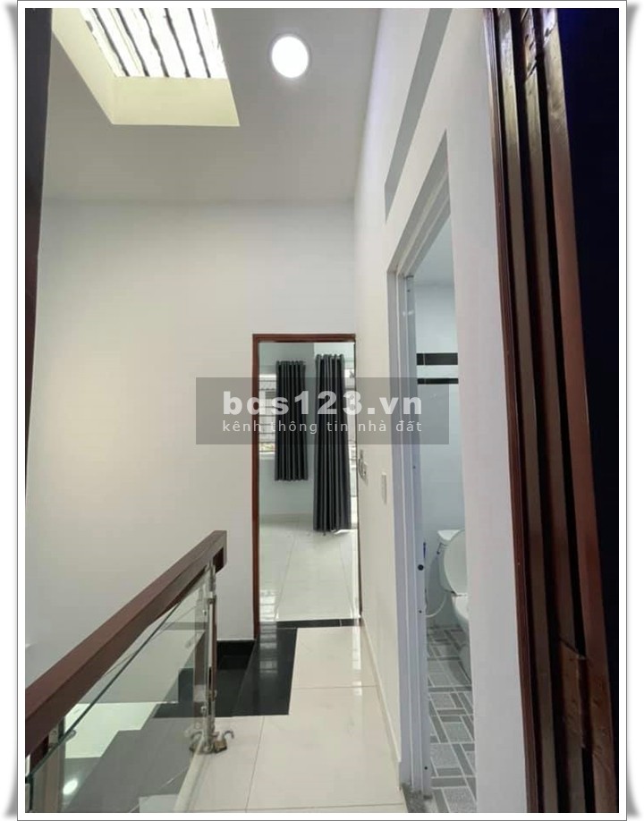 Bán nhà 3 lầu HXH 77M2 chỉ 6.4 tỷ Phan Văn Trị Bình Thạnh.
