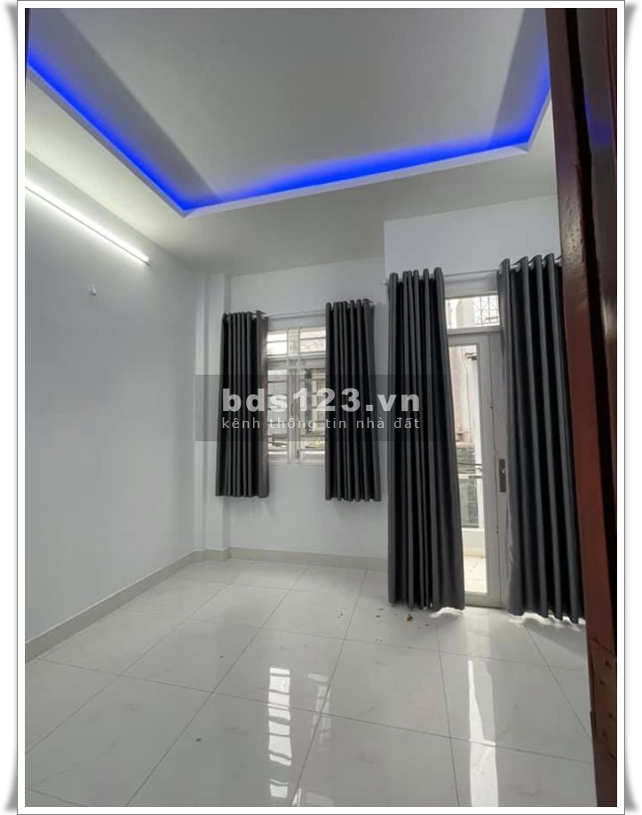 Bán nhà 3 lầu HXH 77M2 chỉ 6.4 tỷ Phan Văn Trị Bình Thạnh.
