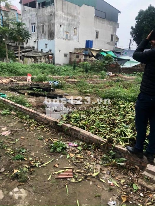 Đất Sen Hồ, Lệ Chi diện tích 41m2 giá đầu tư 800tr, liên hệ 0983253436