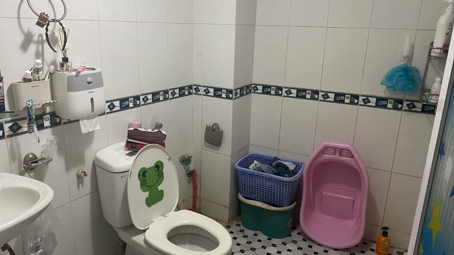 Bán nhà hiếm Xuân La diện tích 68m2, 3 tầng, giá 4,4 tỷ ở ngay, lh 0983753389