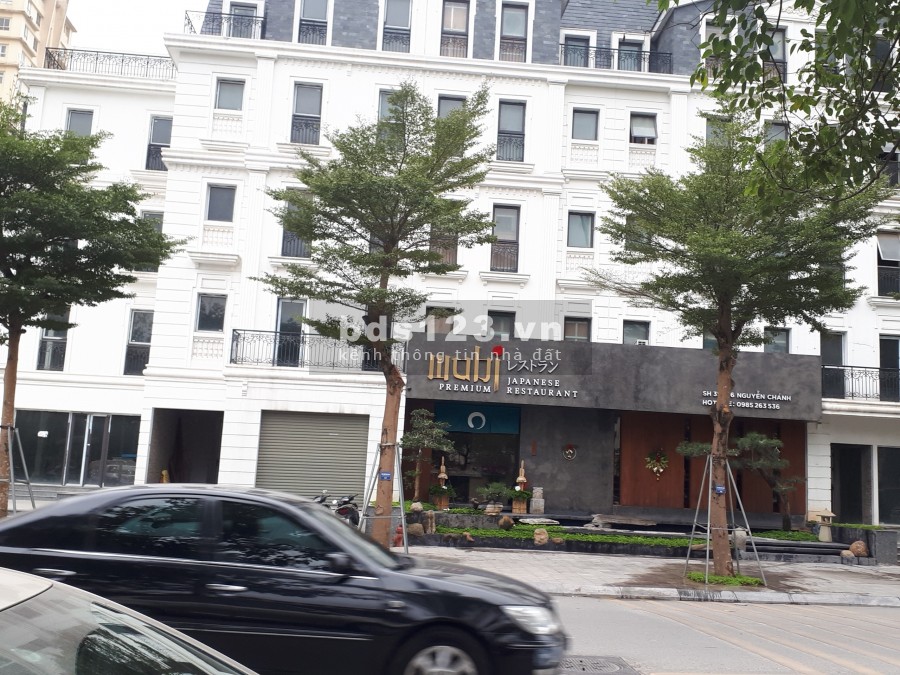 Nhà phố Cầu Giấy, lô sát góc, đường 21m, mặt tiền 6m, giá đầu tư