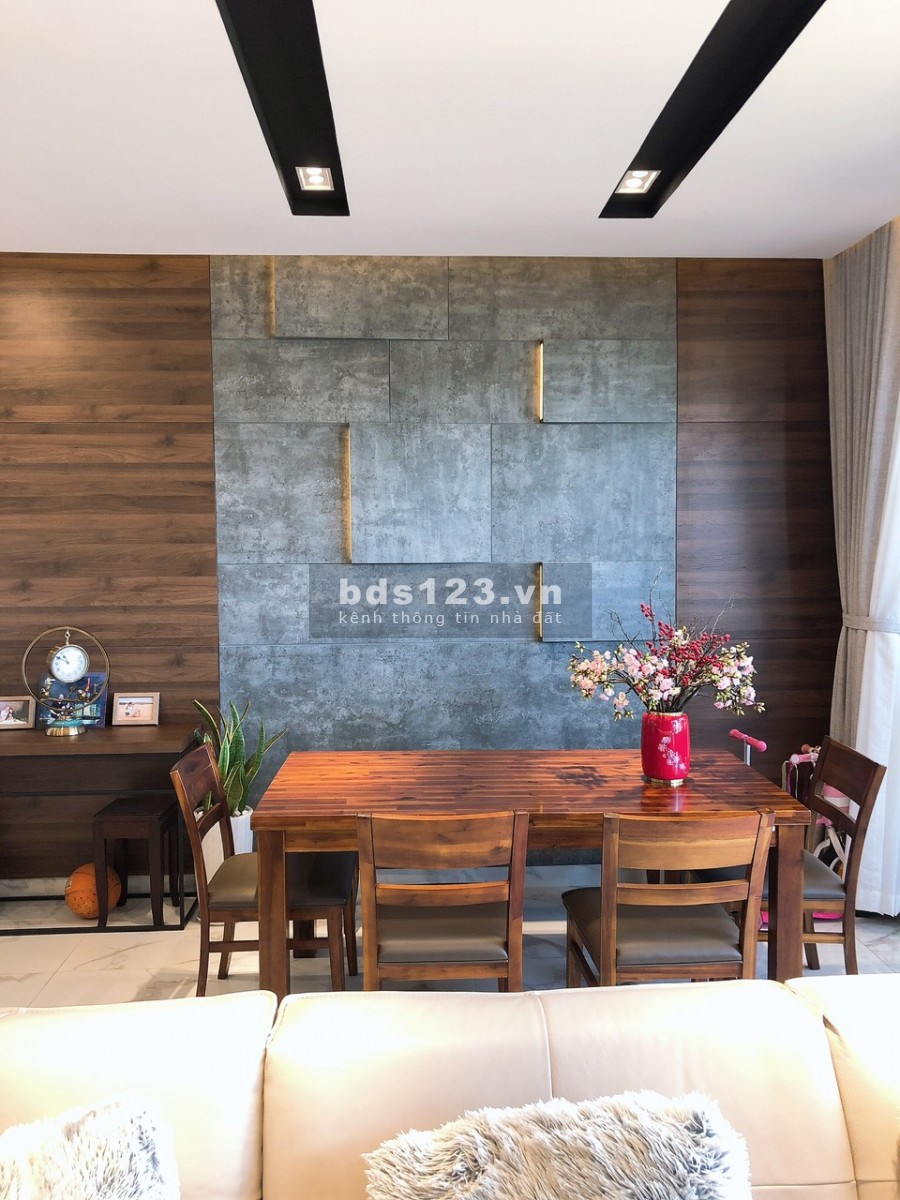 Cho thuê căn hộ chung cư cao cấp Palm Heights, trợ giá mùa dịch