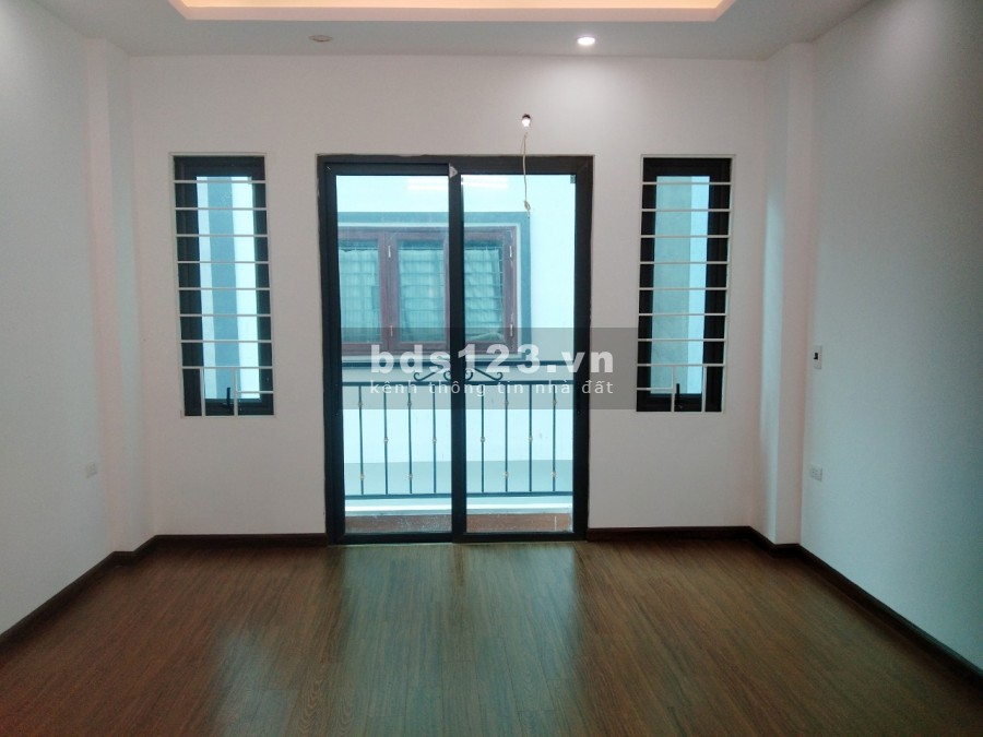 Tây Hồ Lộng Gió,duy nhất 1 căn ,ô tô vào nhà, giá mềm nhất khu vực!