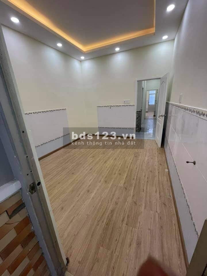 Bán Nhà Hxh Nguyễn Thái Sơn P5 Gò Vấp, Căn Bìa, 58m2, 1 trệt 2 lầu, chỉ 4.6 tỷ.