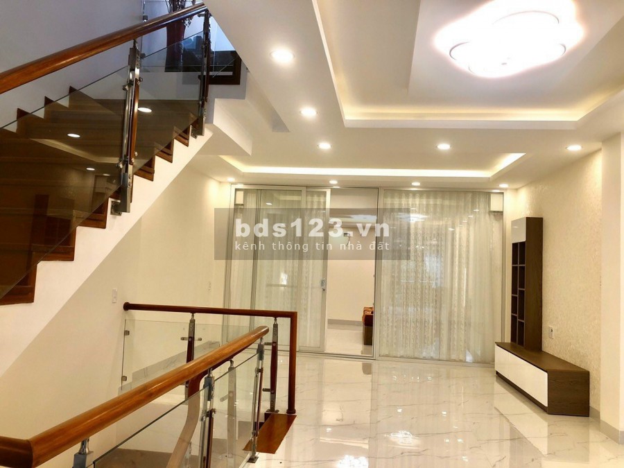 Nhà Mặt Tền Kinh Doanh đường Hùng Vương trung tâm TP Buôn Ma Thuột