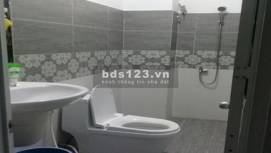 Nhà Nguyên Căn, Nội Thất Đầy Đủ, 2PN, 2WC, Ngay Đường 22, Linh Đông