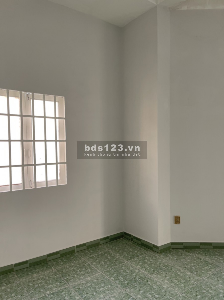 Nhà mới HXT Tân Hương(10x15m) trệt, 3 lầu, 4 phòng ngủ, 3 sàn suốt