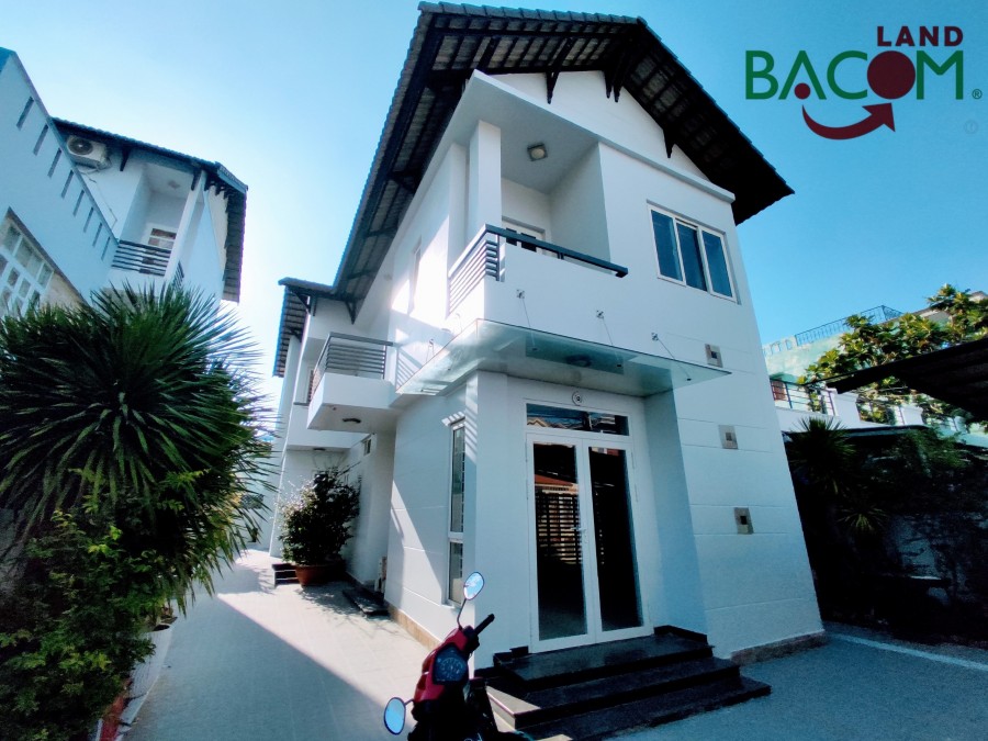 Biệt Thự Đẹp Hiện Đai Giảm giá bán nhanh 700tr từ 11ty5 còn 10ty8
