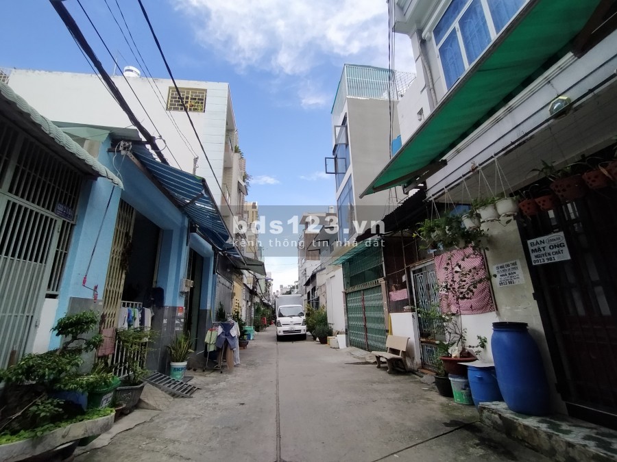 Bán Nhà Đẹp 1/ HXH Đường Miếu Gò Xoài DT:4x16m 3.5 Tấm Giá: 6 Tỷ TL