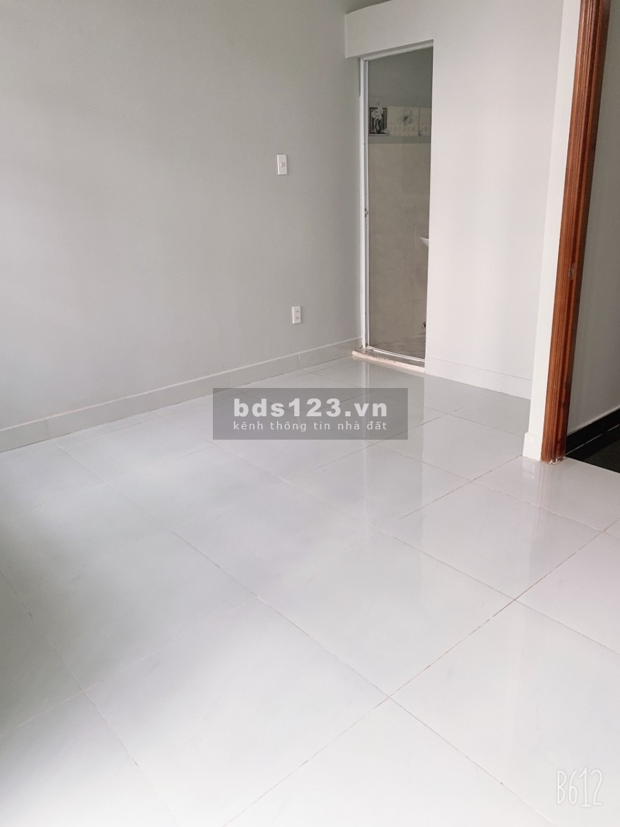 Hàng thơm giá bèo nhèo bán nhà hẻm 1982 Thị Trấn Nhà Bè