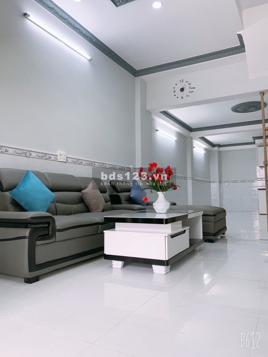 Hàng thơm giá bèo nhèo bán nhà hẻm 1982 Thị Trấn Nhà Bè