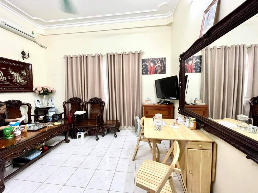 Bán nhà mặt phố Thái Hà, vỉa hè đá bóng, kinh doanh đỉnh cao, 133m x 6 tầng