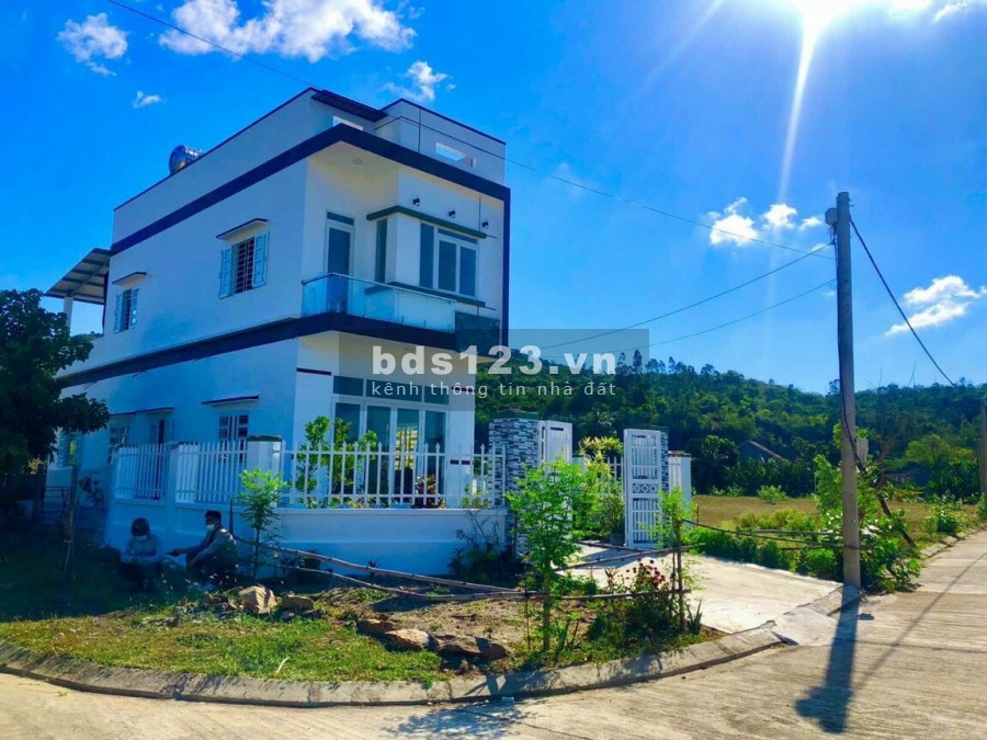 Khu dân cư Đồng Đèo mới ngay Quốc Lộ 1A, Tuy An, Phú Yên, giá chỉ 2.9 triệu/m2, sổ sẵn