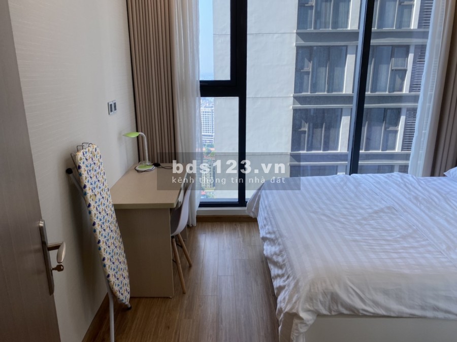Bán Vinhomes Metropolis M2 08, 72.87m2, 2 ngủ, view trực diện Hồ Tây lh 0973781843 Ánh.
