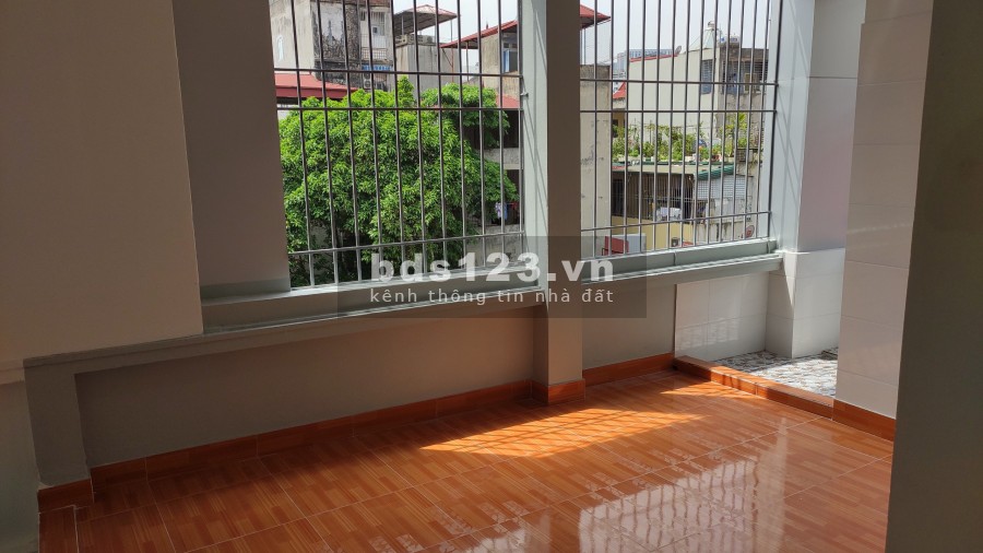 Bán nhà đẹp ở luôn ngõ 63 Trần Quốc Vượng 55m2 x 4 tầng giá 6 tỷ. LH 0912442669