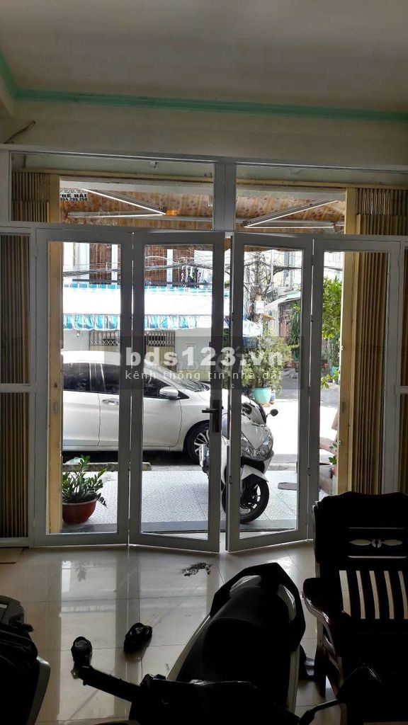 Bán nhanh căn HXH Nguyễn Văn Công, Gò Vấp, DT: 4x16, giá 5.95 tỷ TL- LH: Thắng Phan