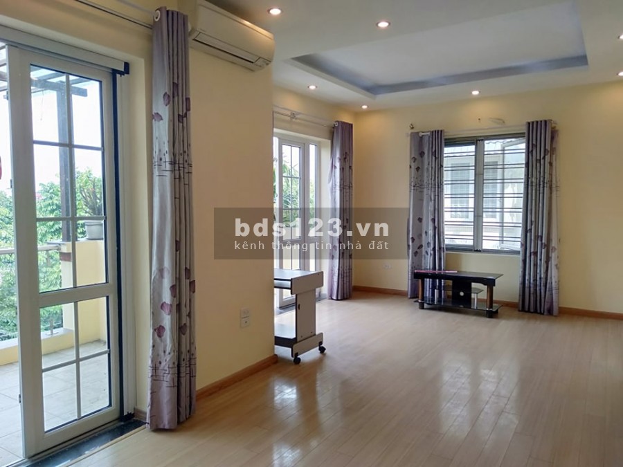 Bán nhà 3 tầng Văn Quán – Hà Đông, Kinh doanh sầm uất, DT sử dụng 190 m2, giá 19.5 tỷ (có thương lượng)