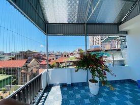 Trung Tâm Đống Đa, Nhà Đẹp, Gần Ô Tô, Trường Chinh 40m 5 Tầng, Mt 4,1m. Hơn 5 tỷ