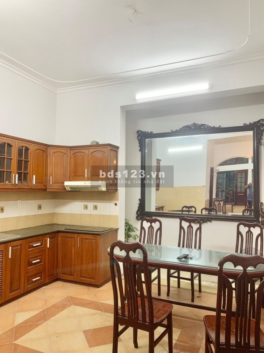 Bán nhà phố Thanh Nhàn, phân lô, 4 tầng, dt 45m2, gara ngõ thông 2 phố lớn, giá nhỉnh 7 tỷ