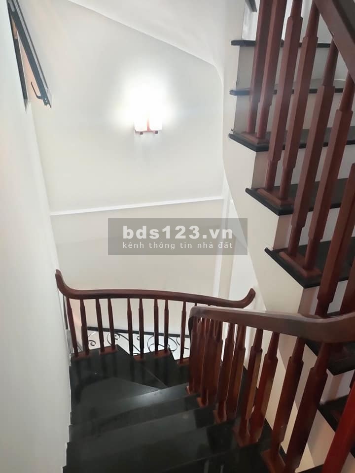 Chính chủ bán nhà Lương Khánh Thiện, dt 59m2, 5 tầng, mt 4.7 giá 4.77 tỷ, có thương lượng