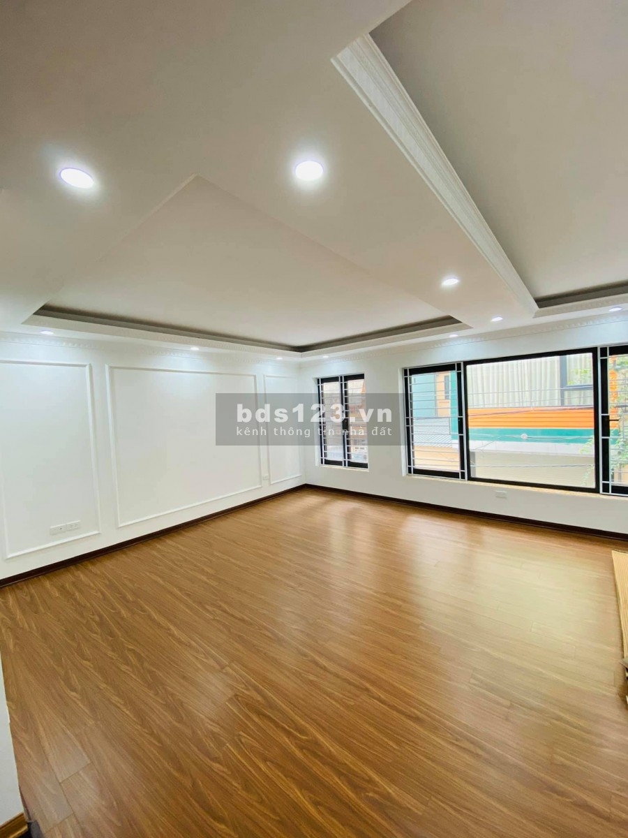 Bán nhà 85m, Phân lô, Ô tô tránh, Vỉa hè, KD Quận Hai Bà Trưng chỉ hơn 11 tỷ. Lh 0902229291.