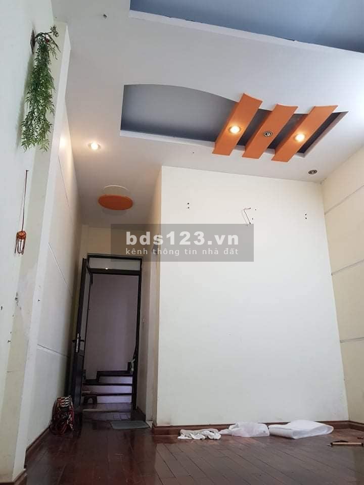 Bán nhà đường Dương Quảng Hàm, kinh doanh sầm uất. giá 5.8 tỷ