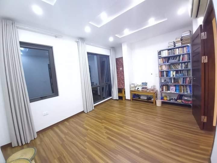 Bán nhà Oto tránh, kinh doanh, 8 tầng thang máy chỉ 5 tỷ 350 triệu