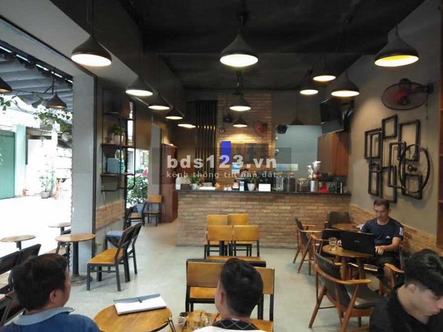 Nhà mặt tiền Quận 5 kinh doanh cafe, cho thuê 500 triệu/năm đúc…