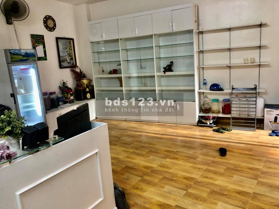 Hiếm có khó tìm, Chân dài Bạch mai, ô tô đỗ cửa, lô góc, kinh doanh đỉnh DT 40m2 x 4.1 tỷ