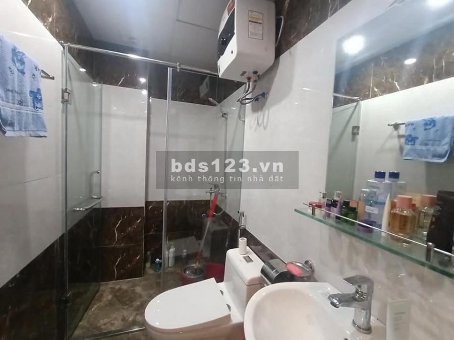 Bán nhà Nhân Mỹ, khu dân trí cao, tiện ích đủ đầy, diện tích 39 m2, giá 4.9 tỷ