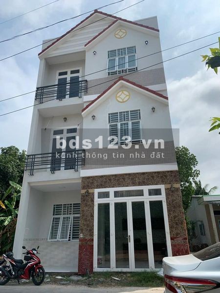 Bán nhà 2 lầu khu biệt thự hưng lợi thổ cư 41m2 giá 3 tỷ ngay trung tâm
