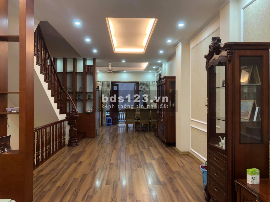 Cần Bán Nhà Phân Lô Khu Nhà Ở Cán Bộ Viện 103 Hà Đông DT 128M 5 Tầng Giá Chỉ 16.8 Tỷ