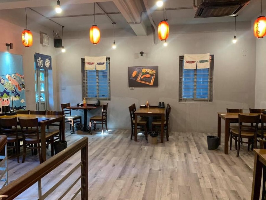 Vỡ nợ bán nhà mặt Liễu Giai 50m2 x 4 tầng, KD 20tr/ tầng 1, vỉa hè
