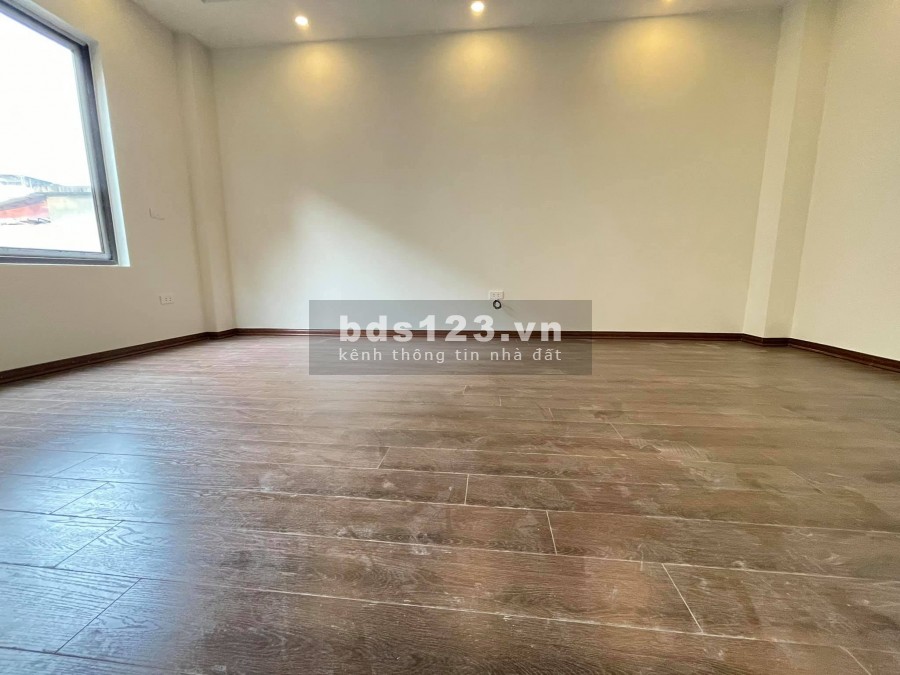 Bán nhà phố Nhân Hòa Quận Thanh Xuân 35m2, 5 tầng mới tinh mt 6m, giá 4.2 tỷ