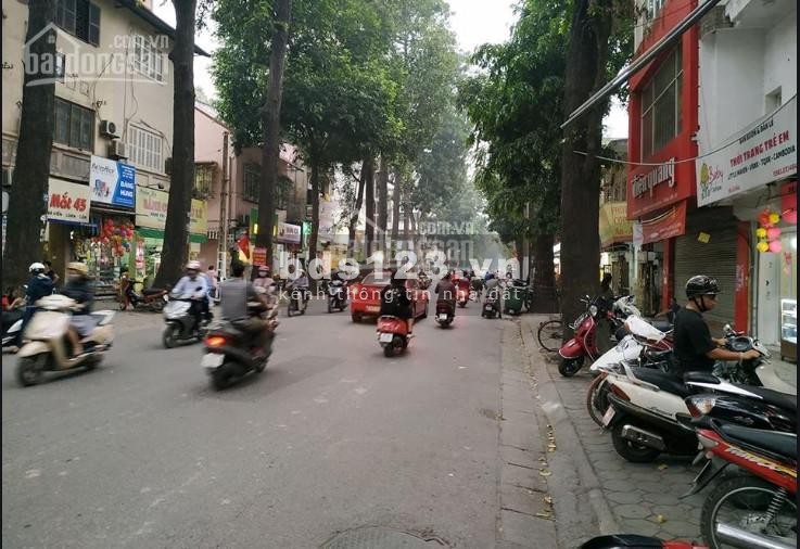 Cực hiếm bán nhà mặt phố Lò Đúc, diện tichs 158m2, giá 27.3 tỷ, lh 0812383898