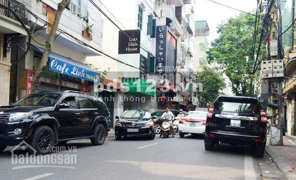 Nhà ngay phố phạm văn đồng Quận Bắc Từ Liêm, diện tích 39m2, giá 2,6 tỷ