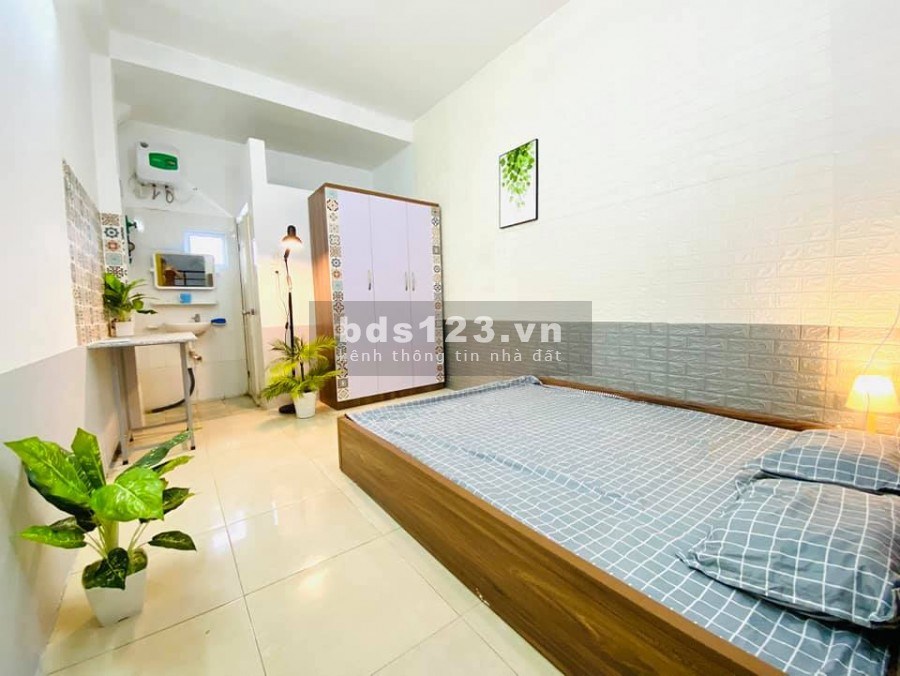 Bán Nhà Hồ Thành Công 33m2, 3 tầng, giá bán 2.8 Tỷ. 50m Ra Phố
