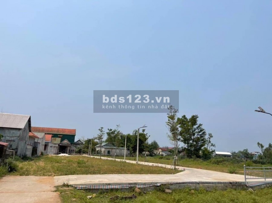 Đất Nền Phân Lô Khu Dân Cư Trịnh Cương - Gần Trường Cấp 3 Phú Bài Giá 9xx Triệu