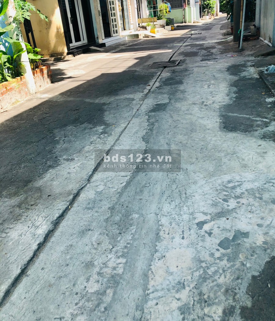 Hàng hiếm Trịnh Đình Trọng Tân Phú 38m2 hẻm xe hơi chỉ 3tỷ6