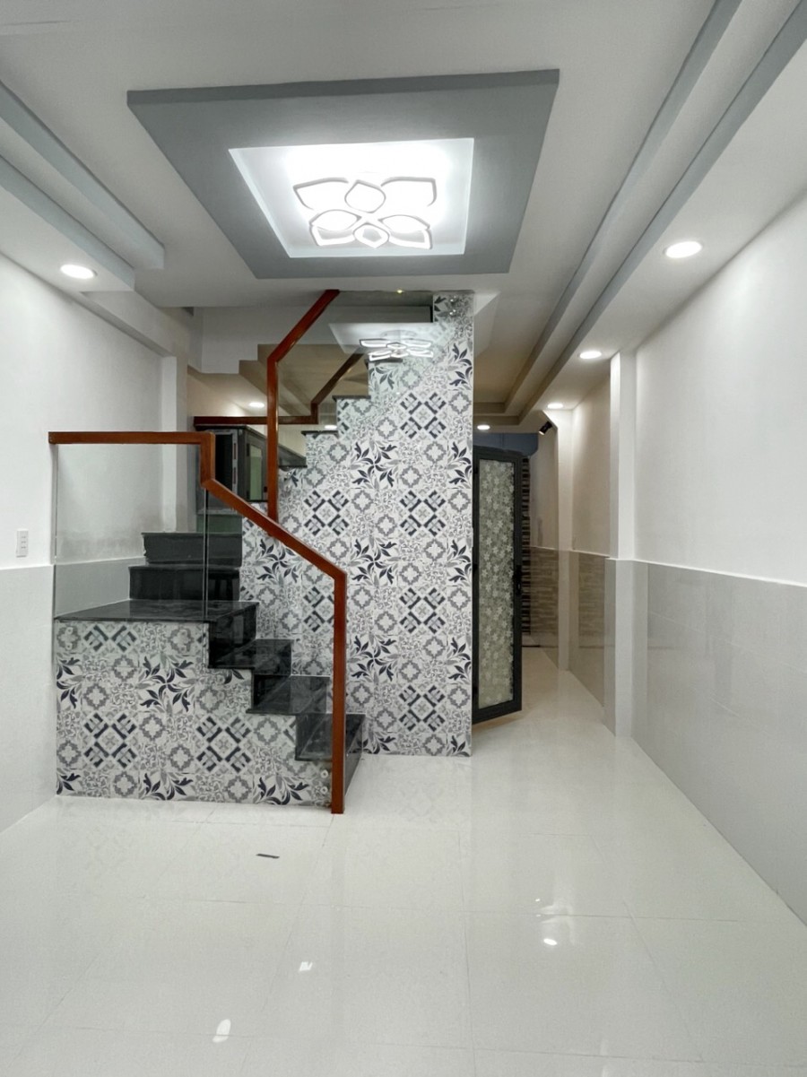 Nhà 1 lầu, 2PN, 2wc hẻm 3m gần mặt tiền đường chính Hưng Phú Phường 9 Quận 8