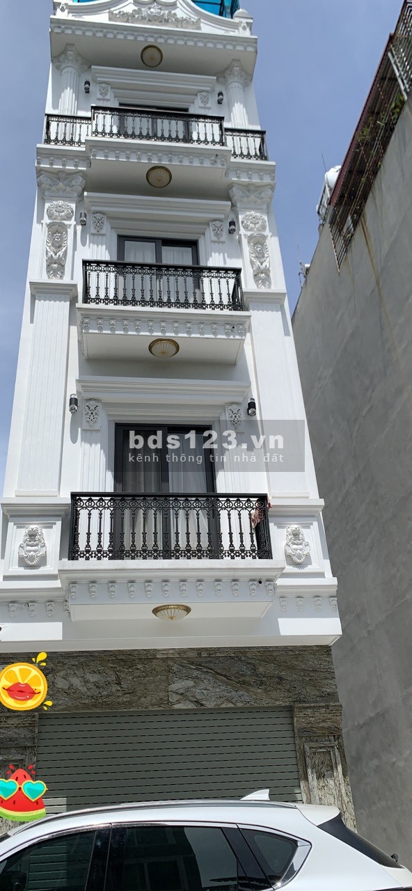 Bán nhà khu tái định cư Giang Biên, nhà đẹp mới xây, dt 40m2 5 tầng, chỉ 4.7 tỷ