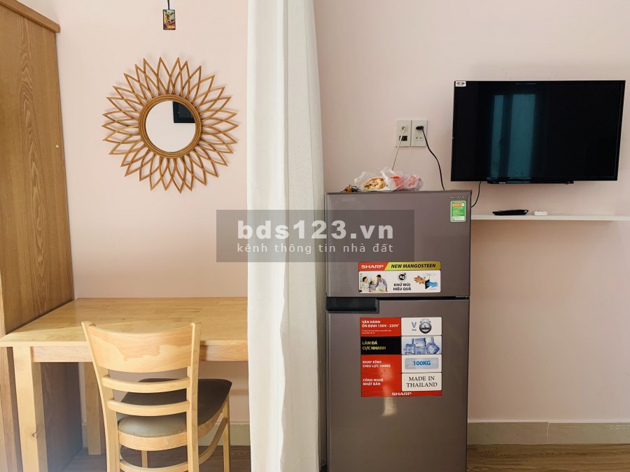 Căn hộ mini full nội thất thiết kế sàn gỗ, Cách Mạng Tháng Tám, Q10, giá rẻ